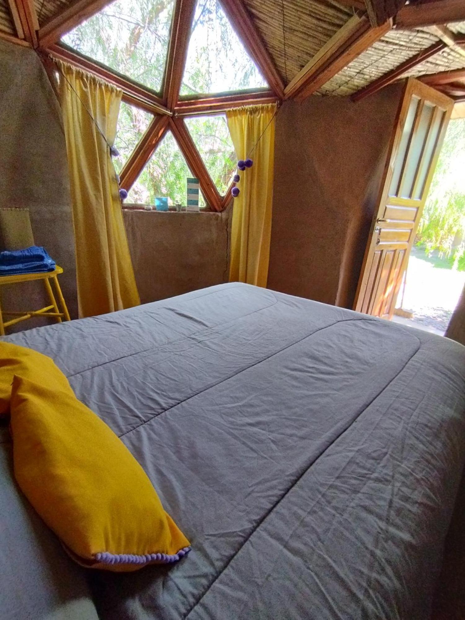 Auberge de jeunesse Casa Arbol Domos à Cafayate Extérieur photo